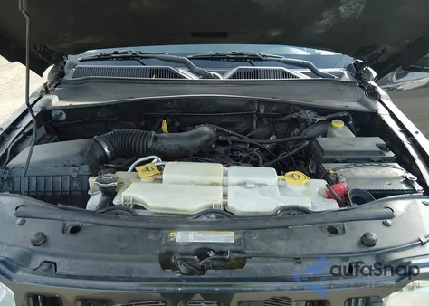 2010 Jeep Liberty Sport from USA, damaged, VIN 1J4PN2GK9AW137031